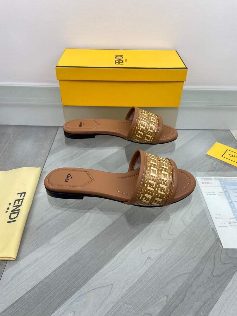Fendi 8R8092 FF Interlace Leather Slides Flats Shoes Brown