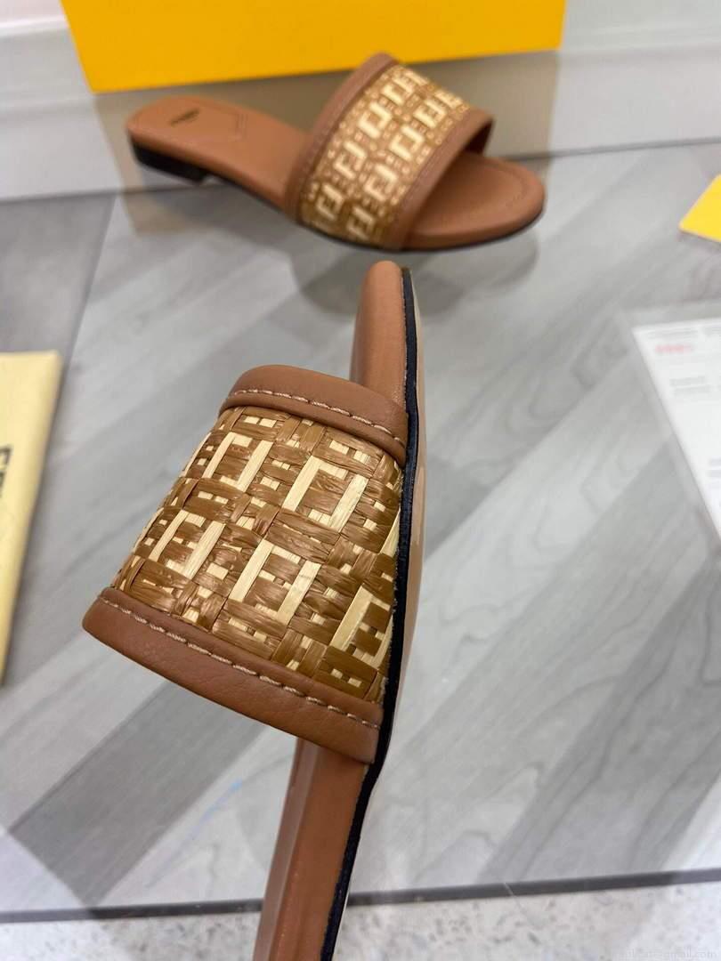 Fendi 8R8092 FF Interlace Leather Slides Flats Shoes Brown