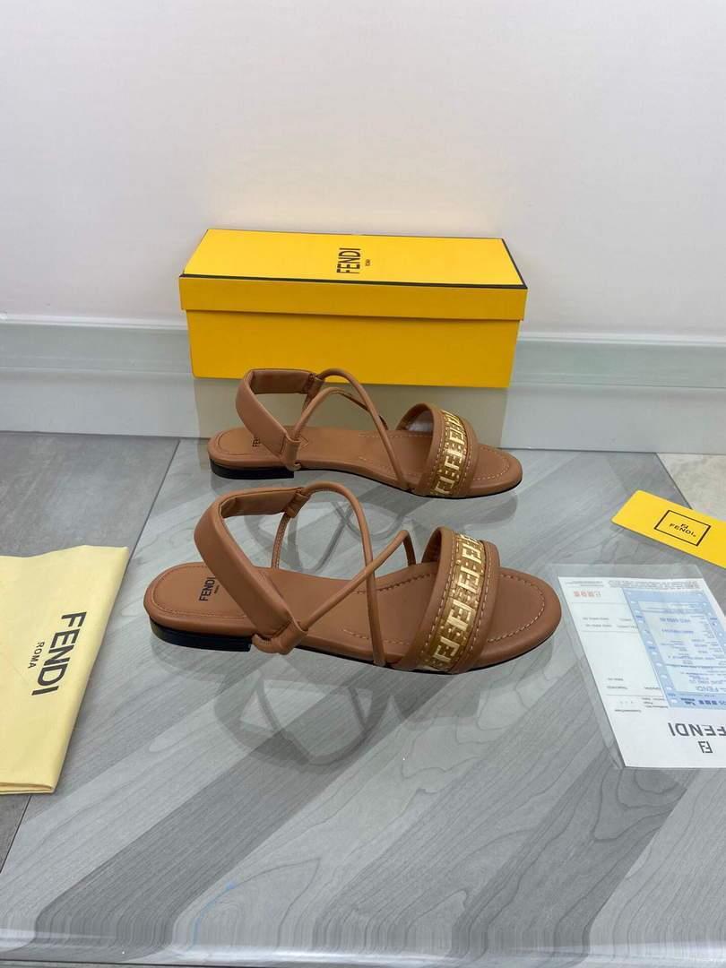 Fendi 8X8094 FF Interlace Leather Sandals Flats Shoes Brown