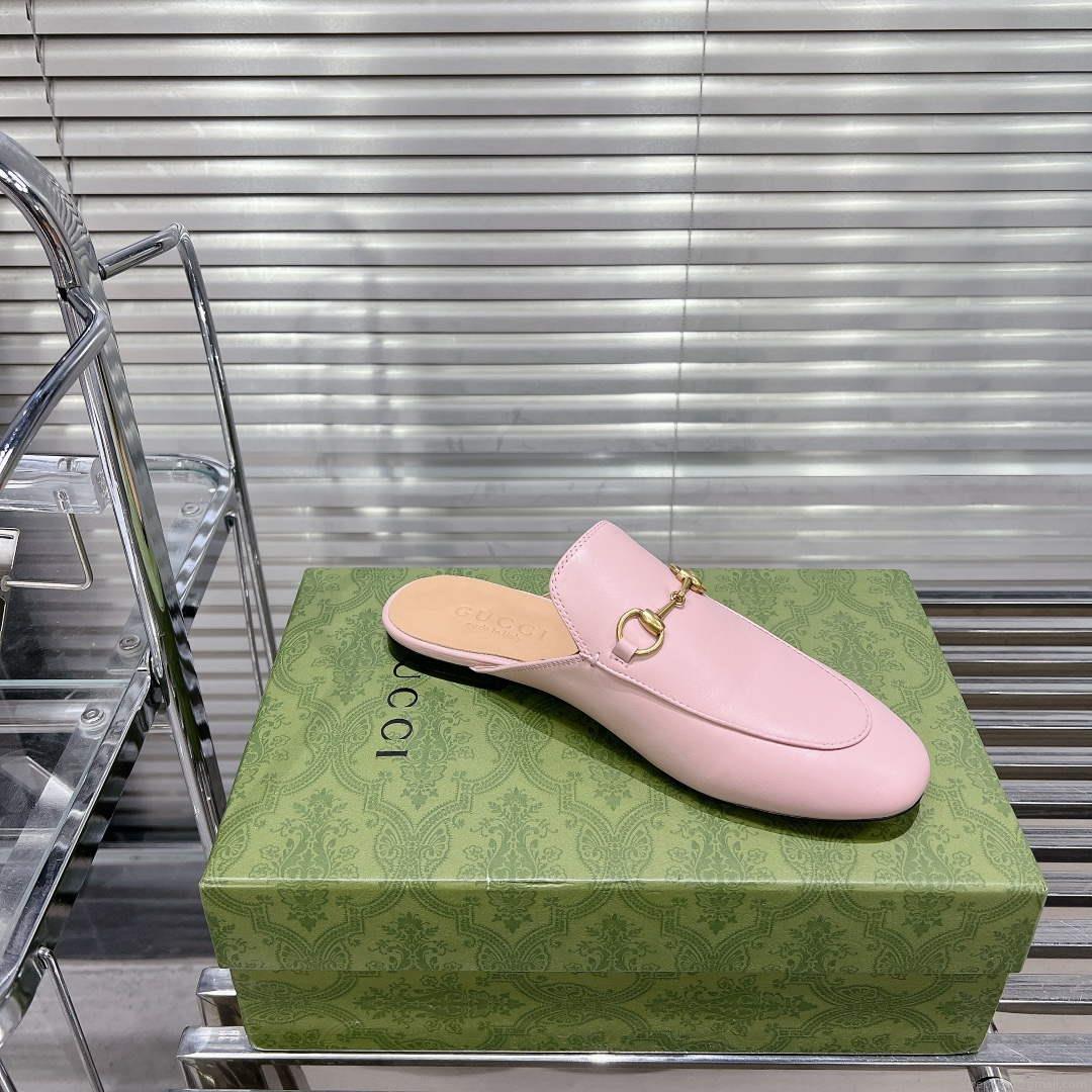 Gucci 423513 Women’s Princetown Leather Slipper G53192