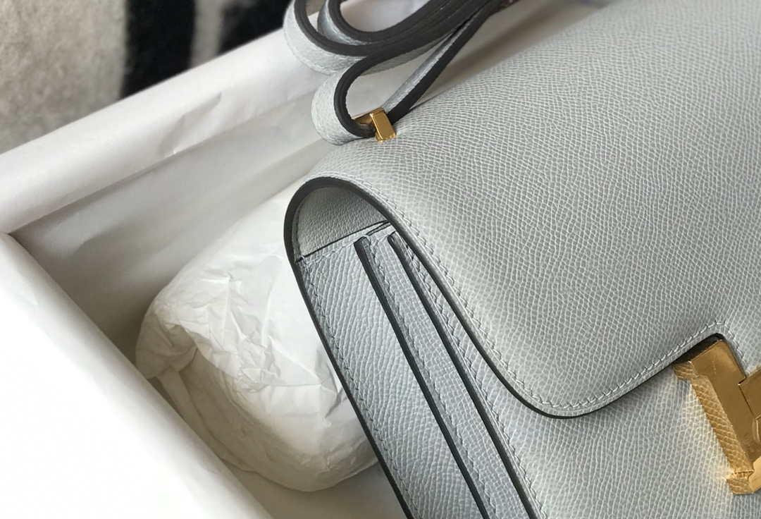 Hermes Constance Cross Body Bag Epsom Leather Gold H28408