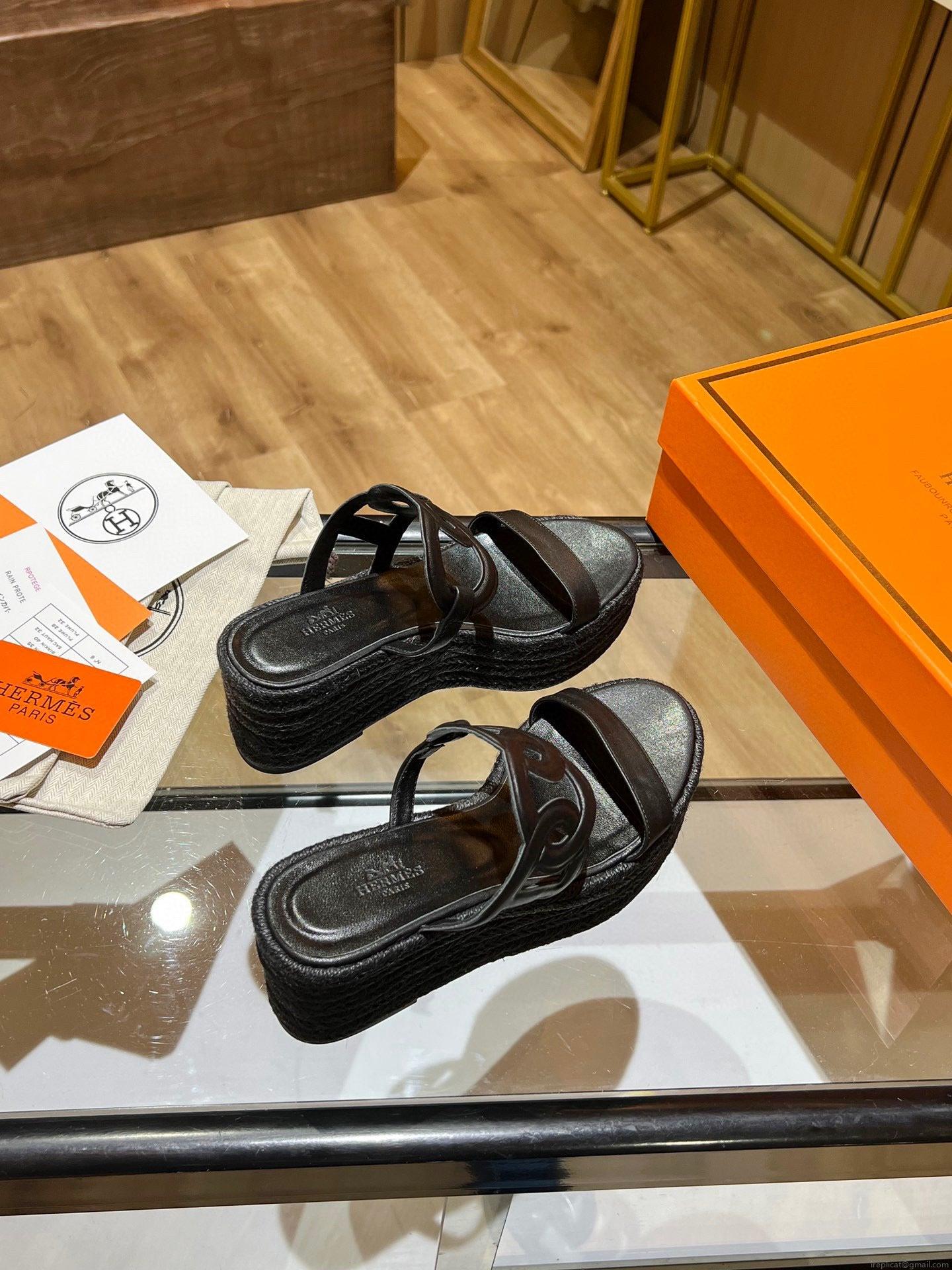 Hermes Sandals Women H26302