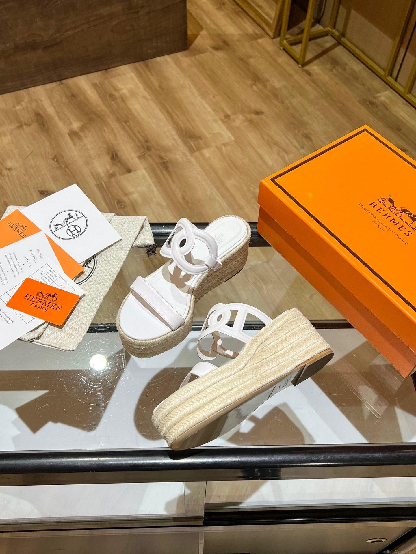 Hermes Sandals Women H26303