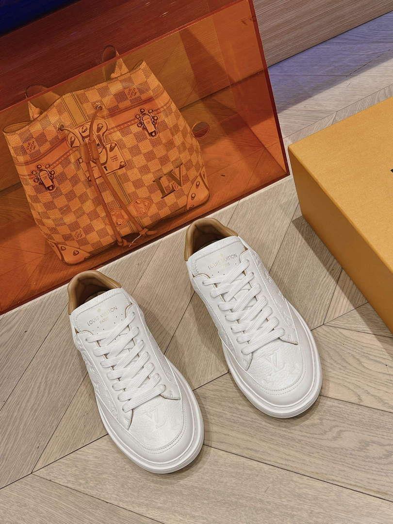 LV 1A8V3L Louis Vuitton Men Beverly Hills Trainers L62342