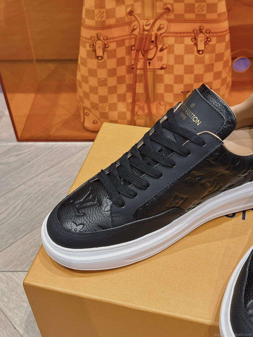 LV 1A8V43 Louis Vuitton Men Beverly Hills Trainers L62343