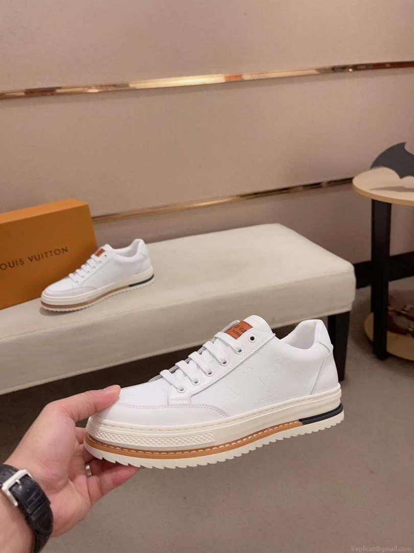LV 1ACEZ4 Louis Vuitton Men Beverly Hills Sneaker L62346