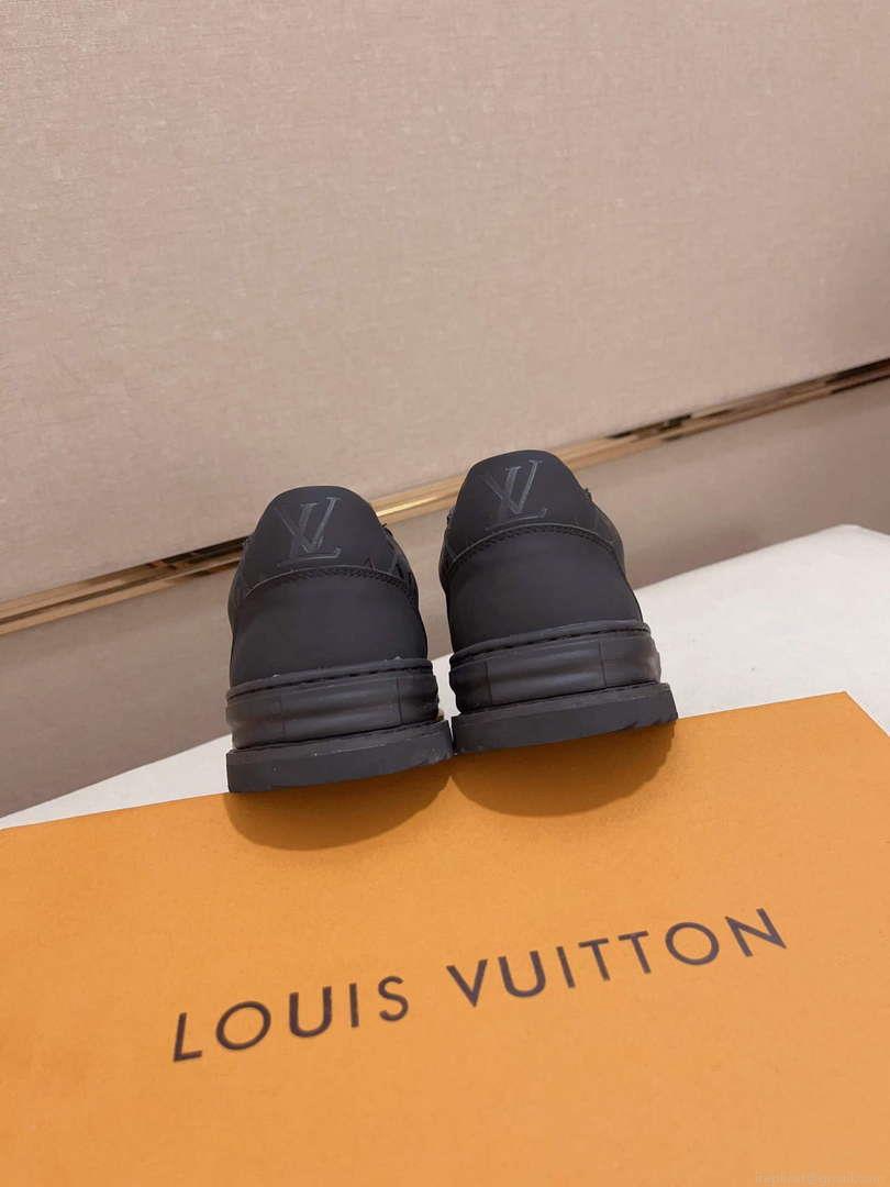 LV 1ACEZ4 Louis Vuitton Men Beverly Hills Sneaker L62347