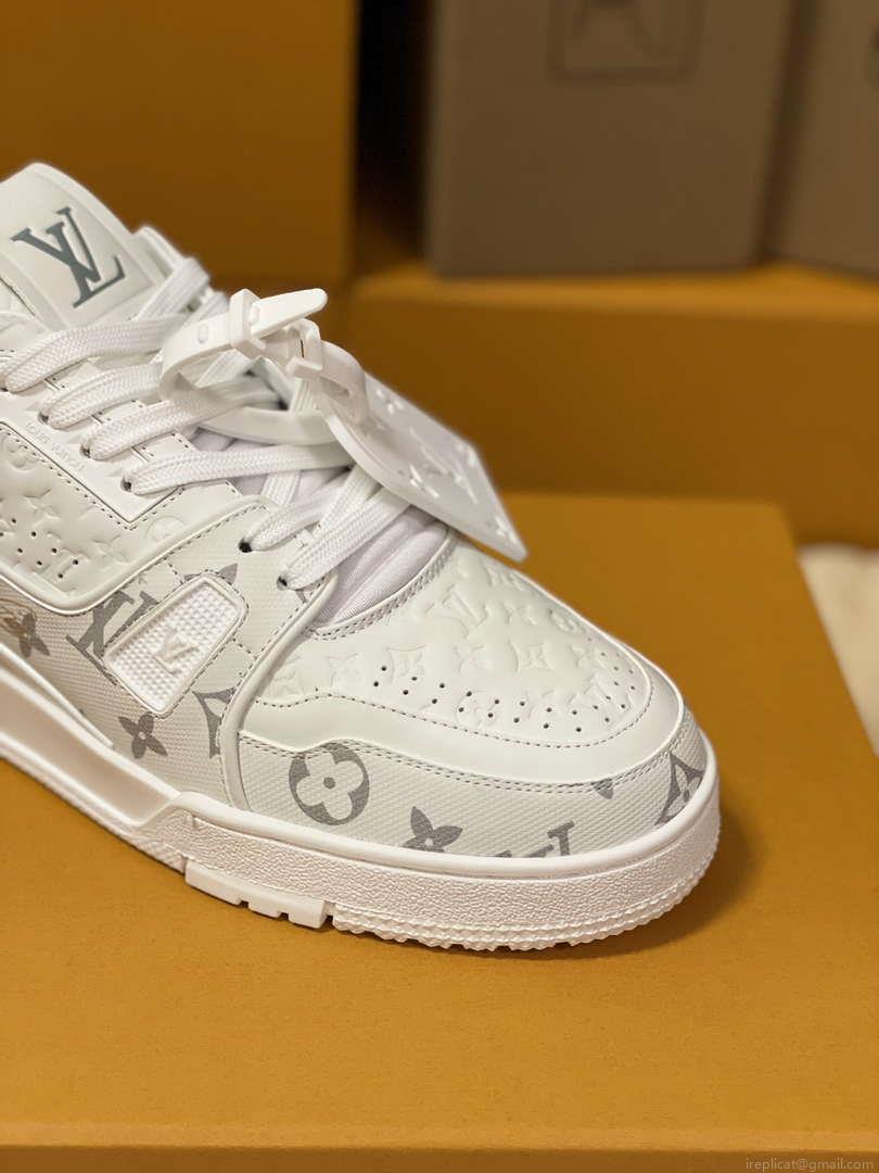 Louis Vuitton 1AC58D Women Men’s LV Trainer Sneaker M601028