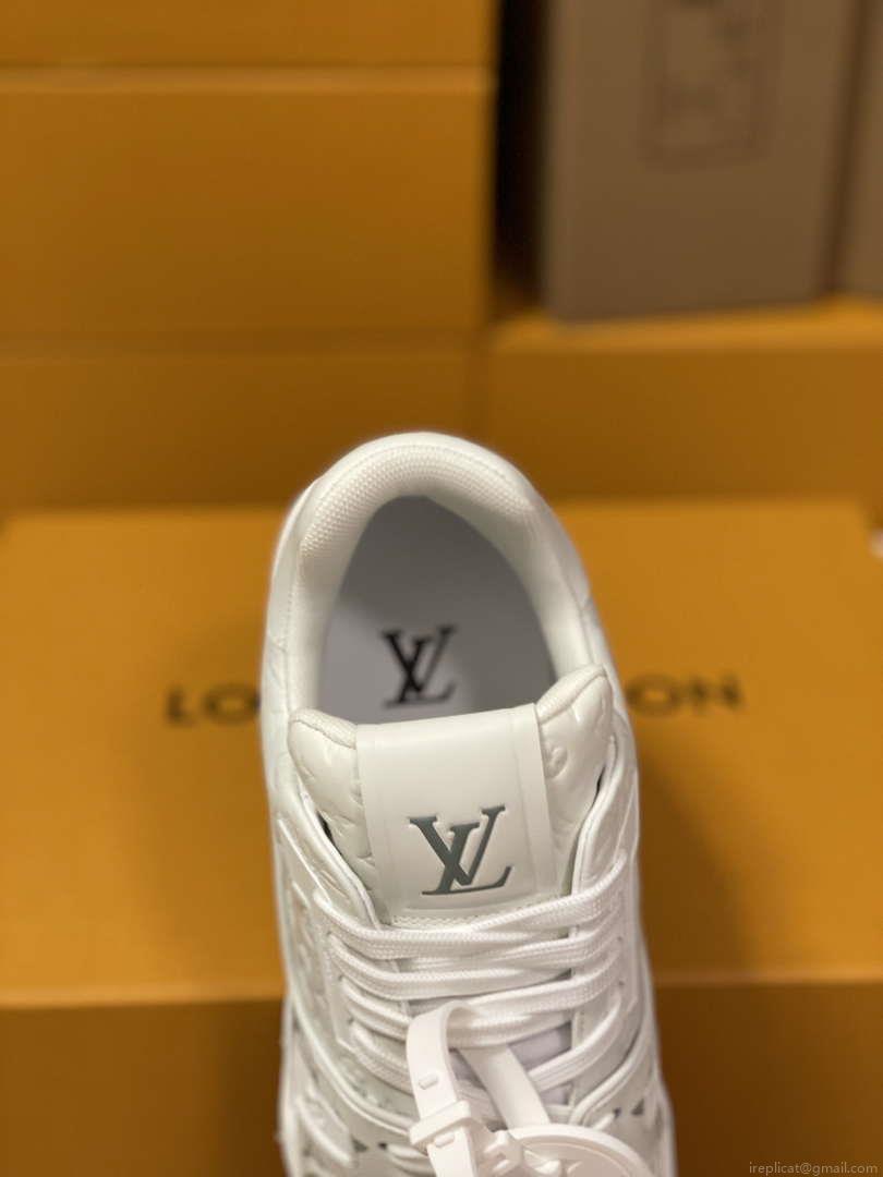 Louis Vuitton 1AC58D Women Men’s LV Trainer Sneaker M601028