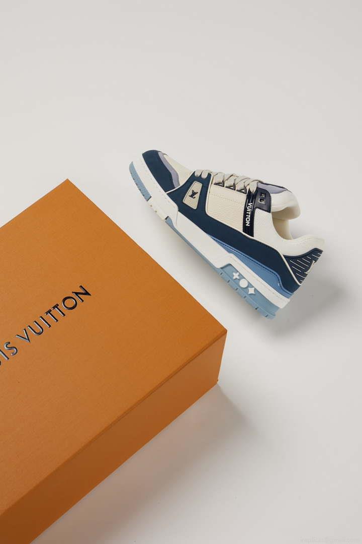 Louis Vuitton 1ABLUR Men Women’s LV Trainer Sneaker L62468