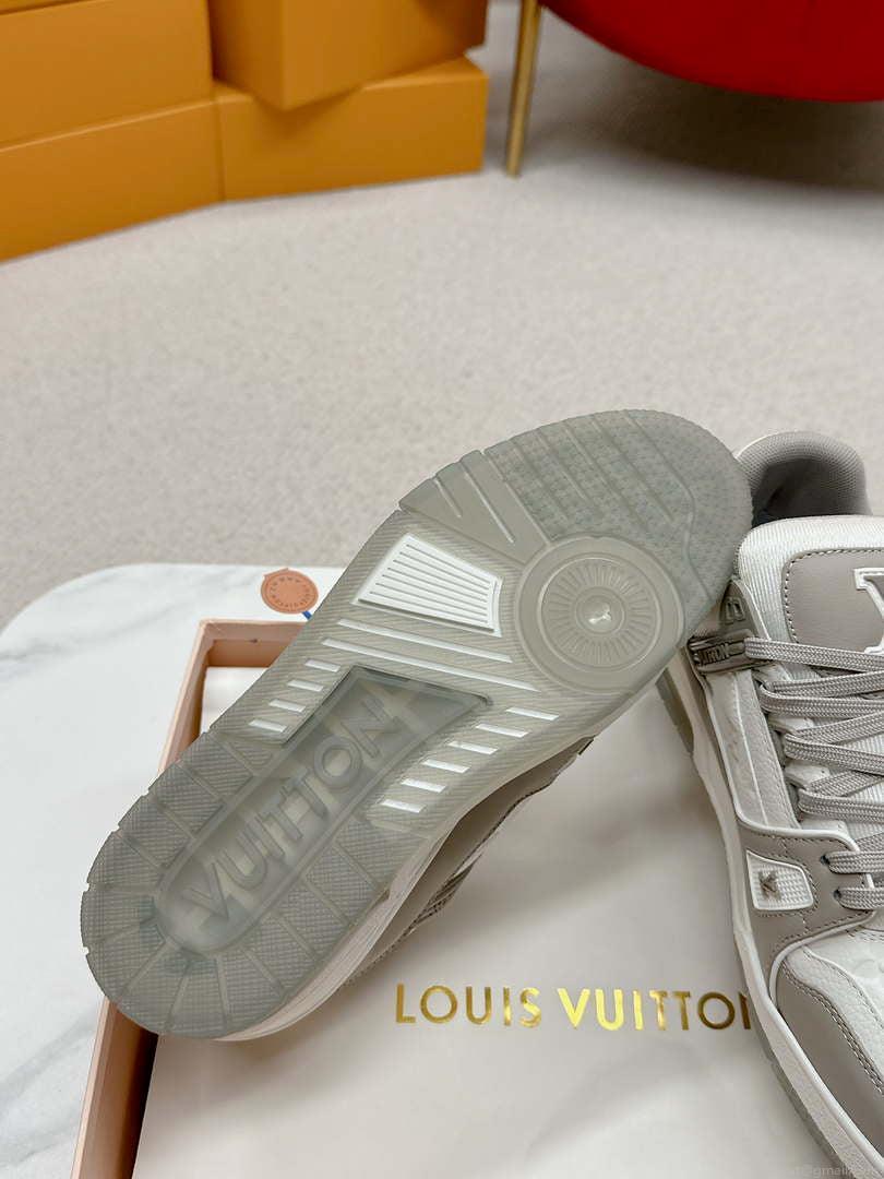 Louis Vuitton 1ABLUR Men Women’s LV Trainer Sneaker L62470