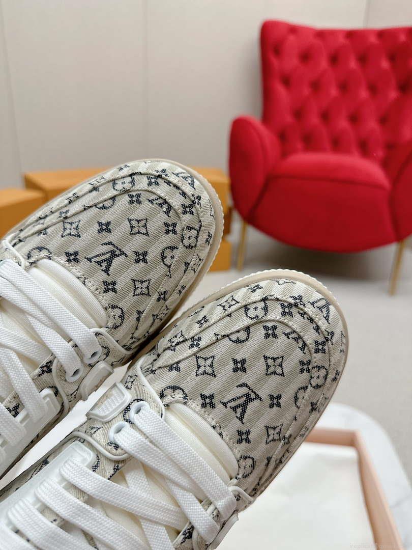 Louis Vuitton 1ABG0H Men Women’s LV Trainer Sneaker L62475