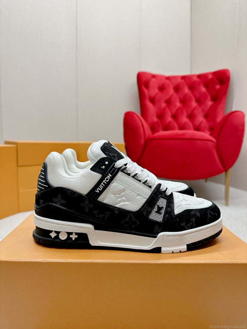 Louis Vuitton 1A9JG2 Men Women’s LV Trainer Sneaker L62484