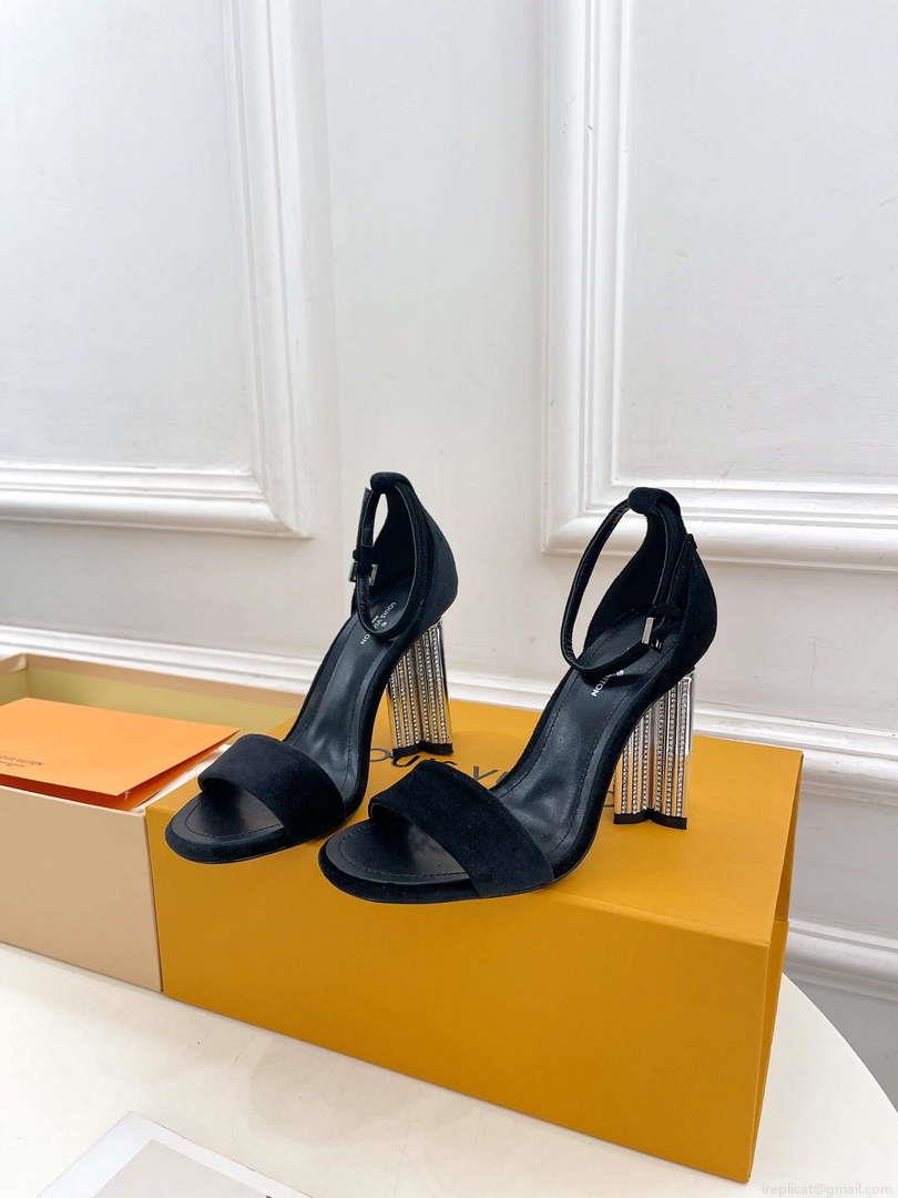 LV 1A4V1M Louis Vuitton Silhouette Sandals L66380