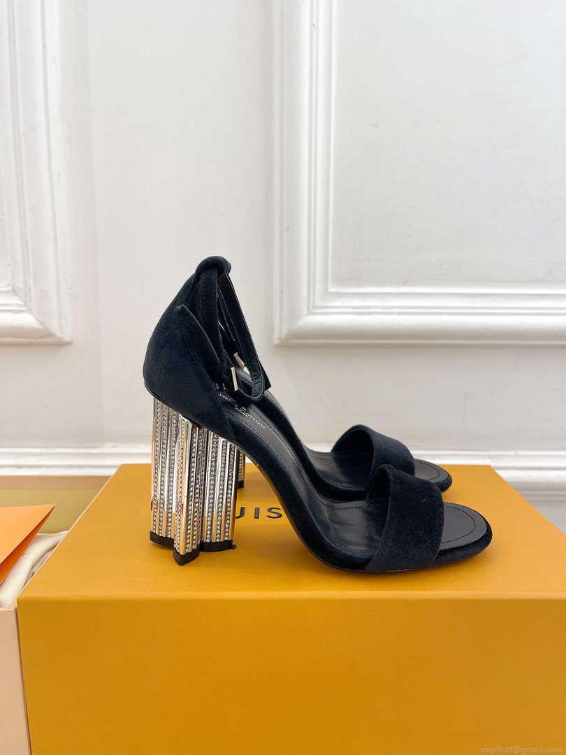 LV 1A4V1M Louis Vuitton Silhouette Sandals L66380