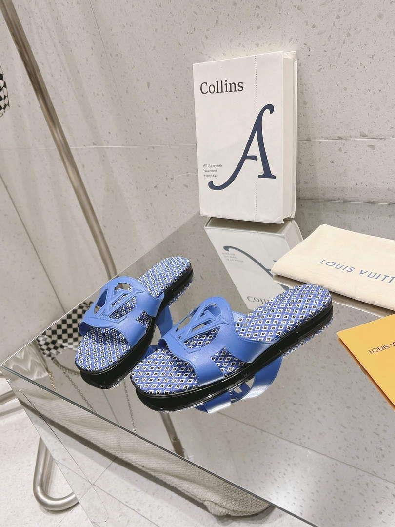 LV 1ABP20 Louis Vuitton LV Isola Flat Mules L66400