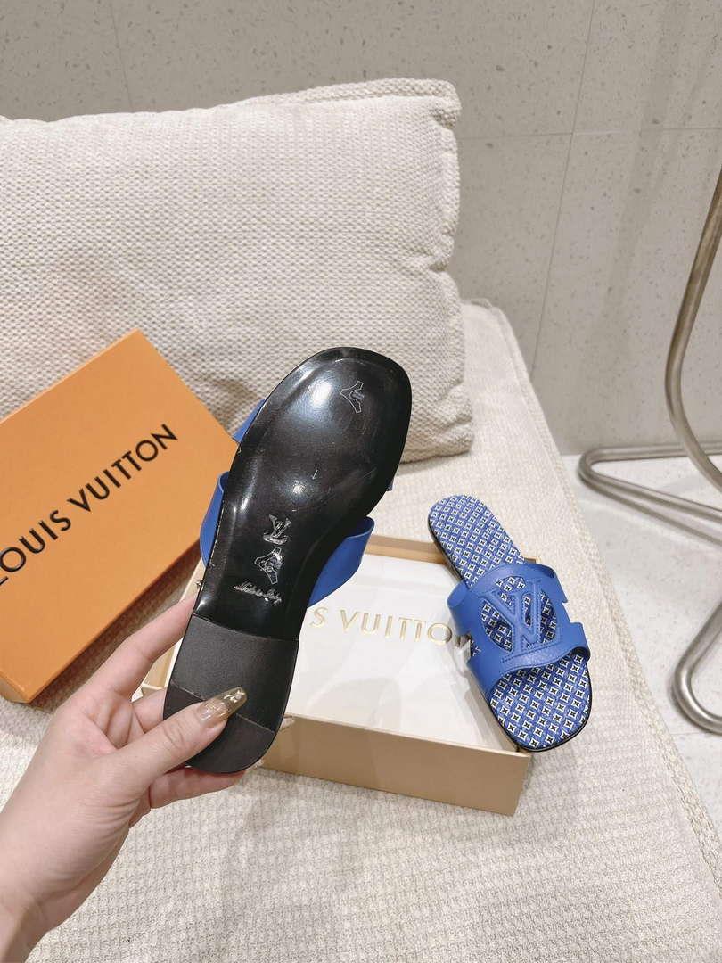 LV 1ABP20 Louis Vuitton LV Isola Flat Mules L66400