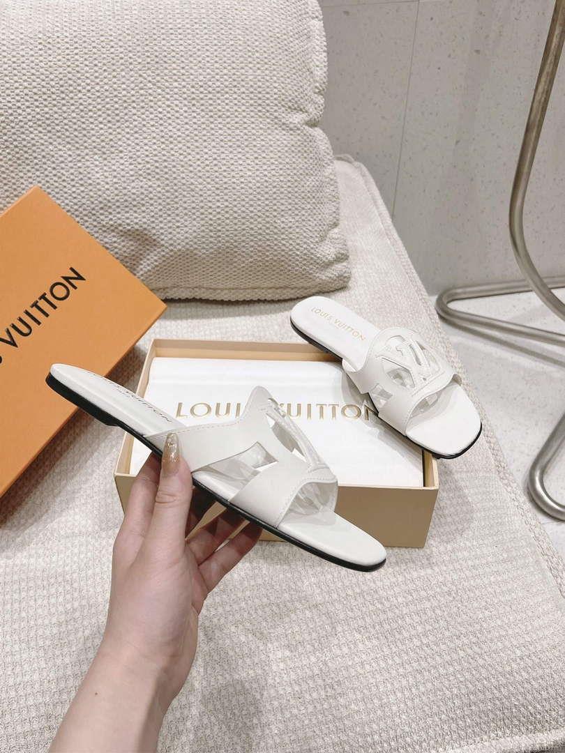 LV 1ABP20 Louis Vuitton LV Isola Flat Mules L66405