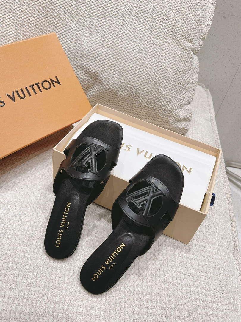 LV 1ABP20 Louis Vuitton LV Isola Flat Mules L66406