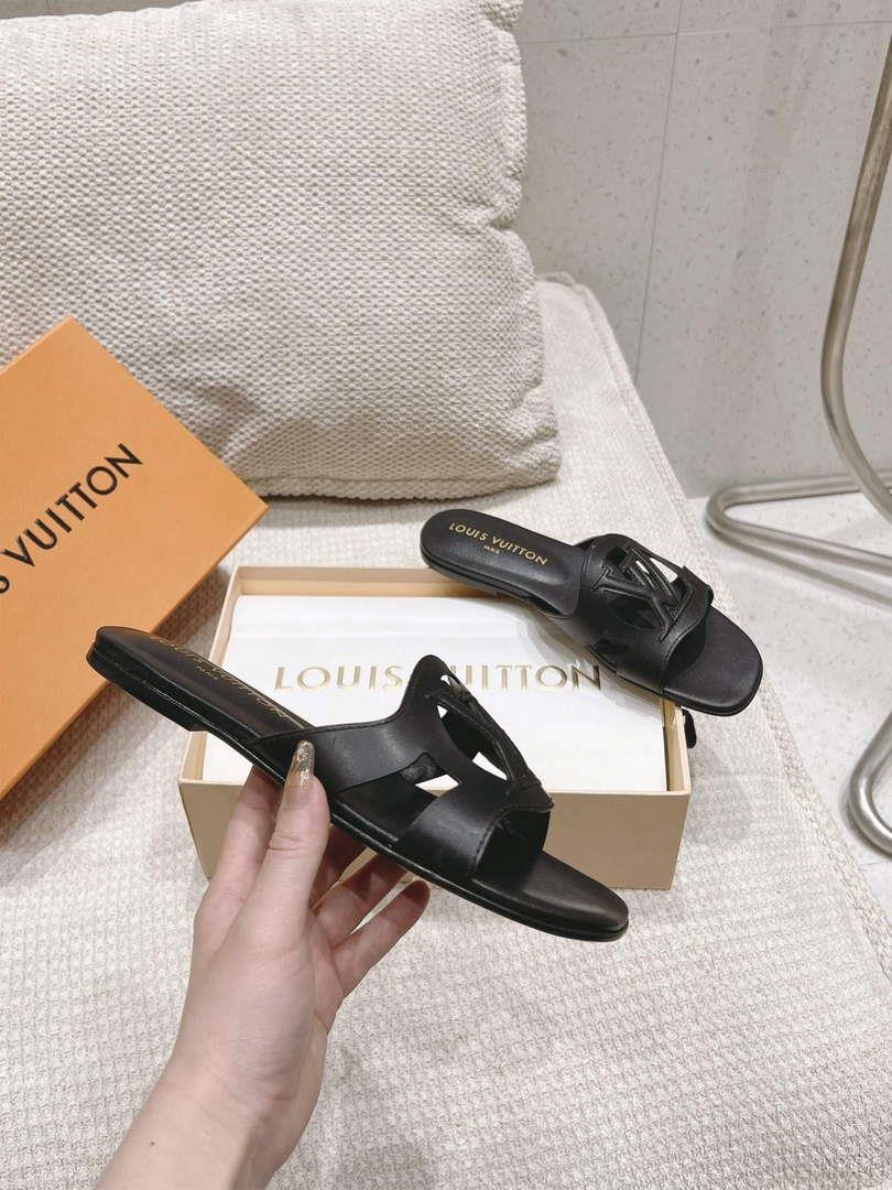 LV 1ABP20 Louis Vuitton LV Isola Flat Mules L66406