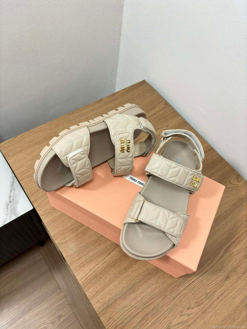 MiuMiu 5X135E Women’s Sporty matelassé nappa leather sandals Miu8003