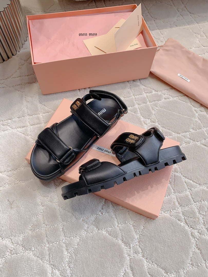 MiuMiu 5X135E Women’s Sporty matelassé nappa leather sandals Miu80012