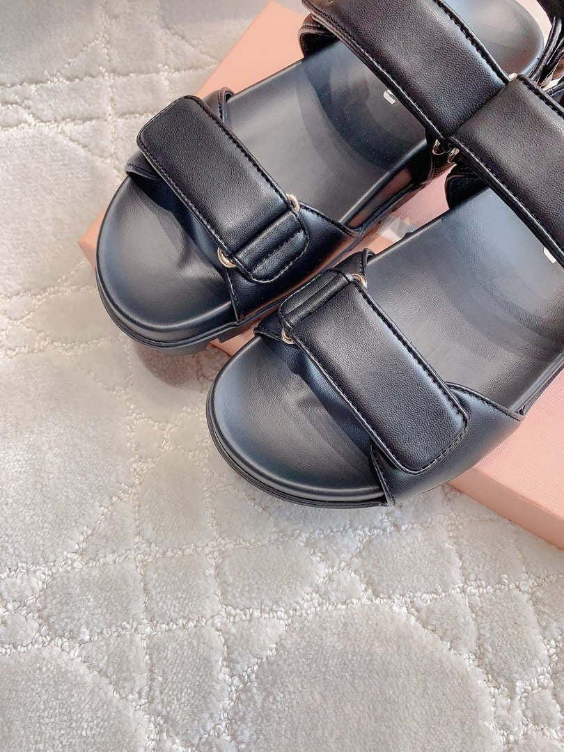 MiuMiu 5X135E Women’s Sporty matelassé nappa leather sandals Miu80012