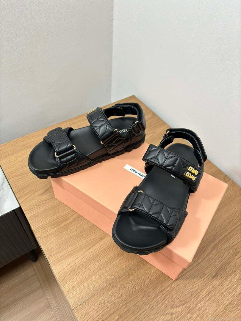 MiuMiu 5X135E Women’s Sporty matelassé nappa leather sandals Miu8001