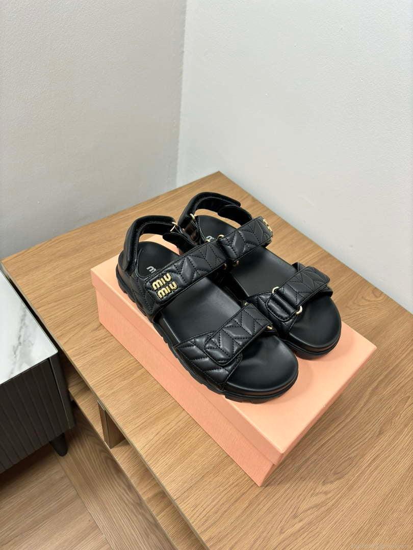 MiuMiu 5X135E Women’s Sporty matelassé nappa leather sandals Miu8001