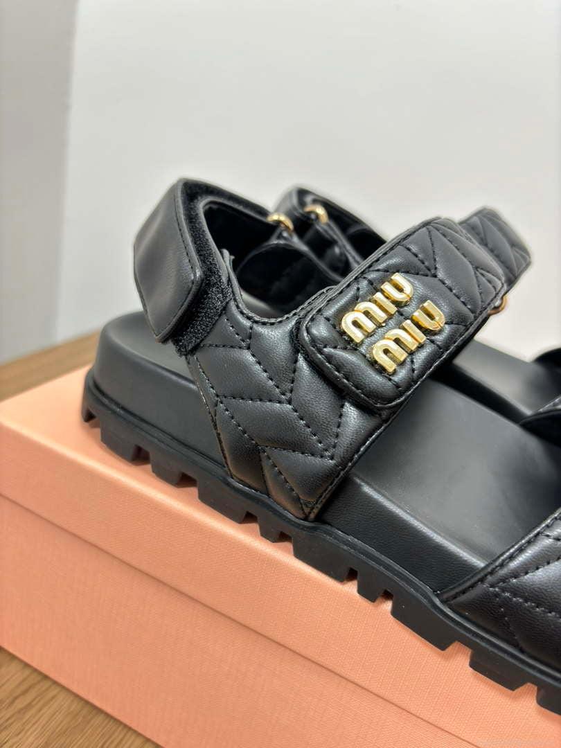 MiuMiu 5X135E Women’s Sporty matelassé nappa leather sandals Miu8001