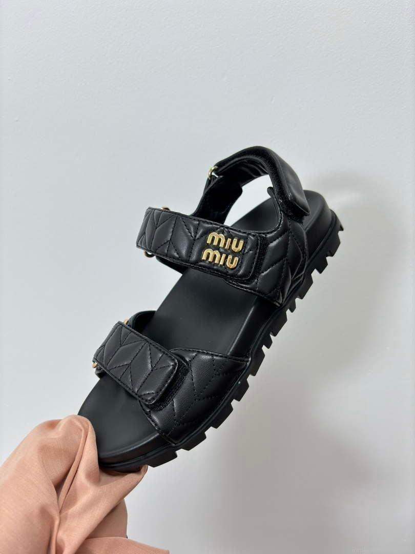 MiuMiu 5X135E Women’s Sporty matelassé nappa leather sandals Miu8001