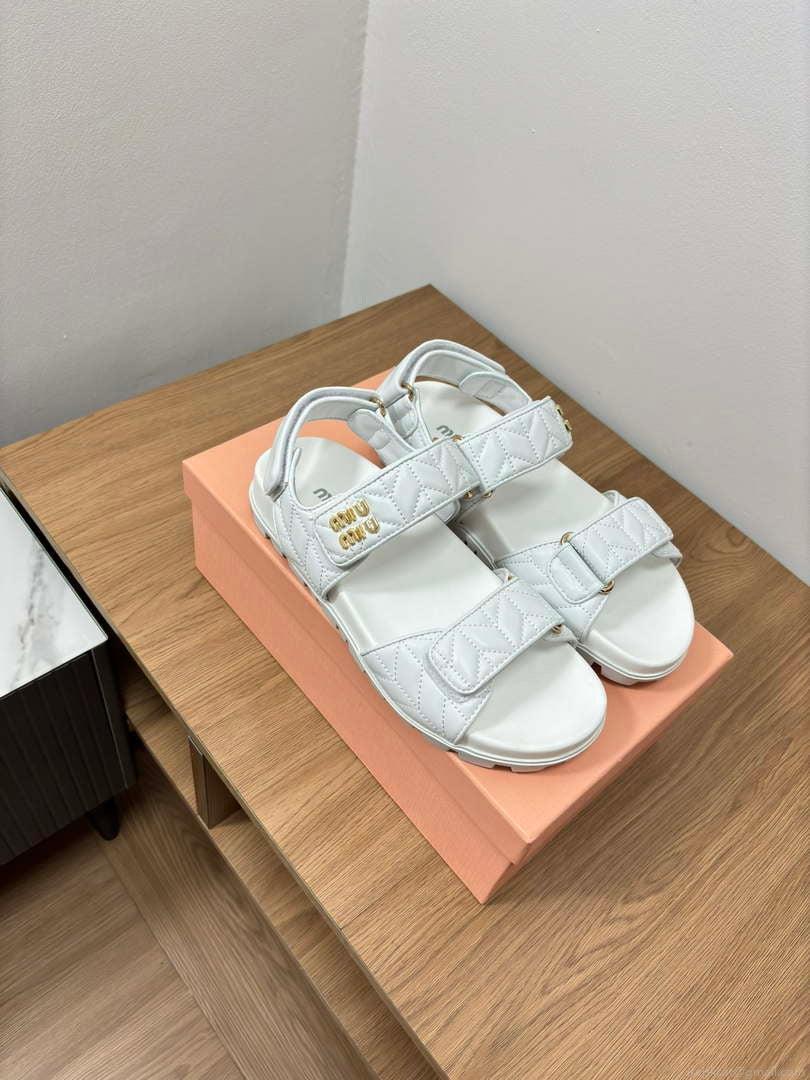 MiuMiu 5X135E Women’s Sporty matelassé nappa leather sandals Miu8002