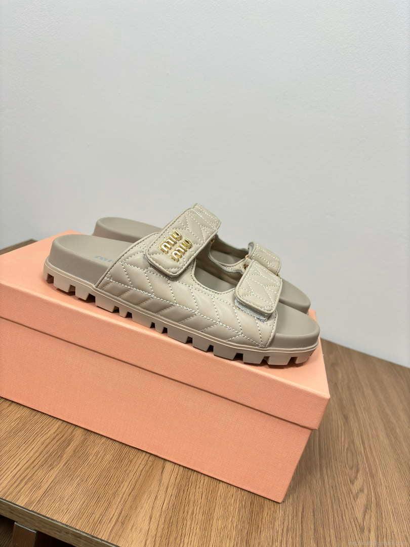 MiuMiu 5X135E Women’s Sporty matelassé nappa leather sandals Miu8009