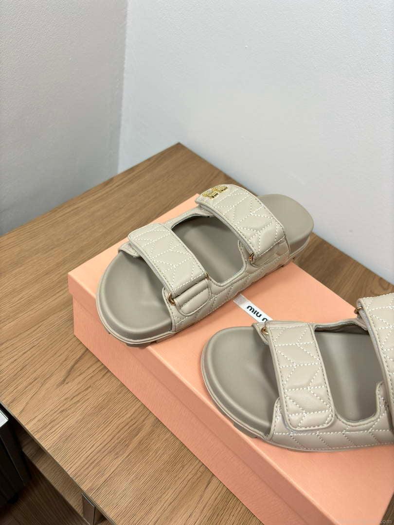 MiuMiu 5X135E Women’s Sporty matelassé nappa leather sandals Miu8009
