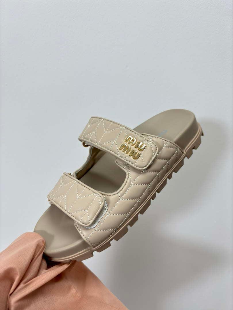 MiuMiu 5X135E Women’s Sporty matelassé nappa leather sandals Miu8009
