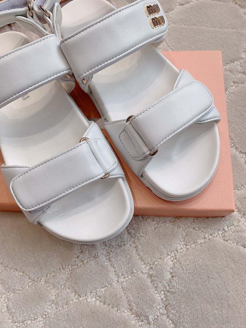 MiuMiu 5X135E Women’s Sporty matelassé nappa leather sandals Miu80013