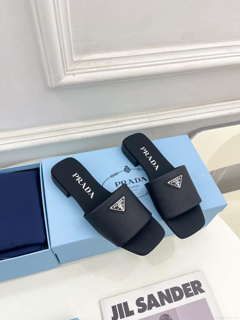 Prada Embossed leather slides leather P91263