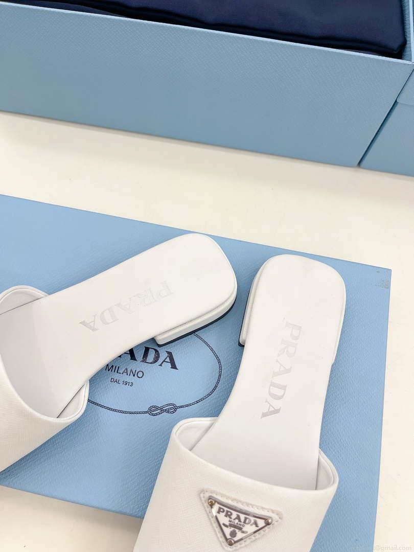 Prada Embossed leather slides leather P91264