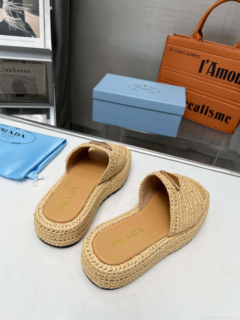 Prada 1XZ761 Crochet Flatform slides in Raffia