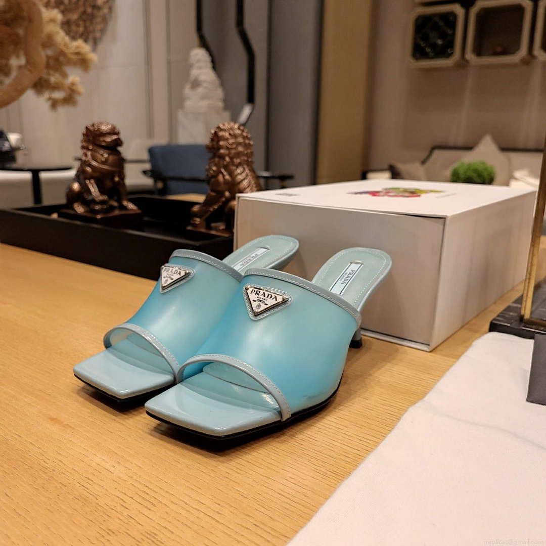 Prada 1XX644 Plexiglas and patent leather sandals P78602