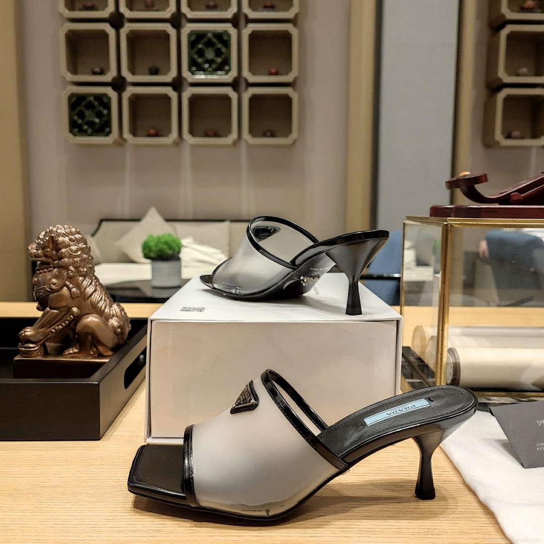 Prada 1XX644 Plexiglas and patent leather sandals P78606