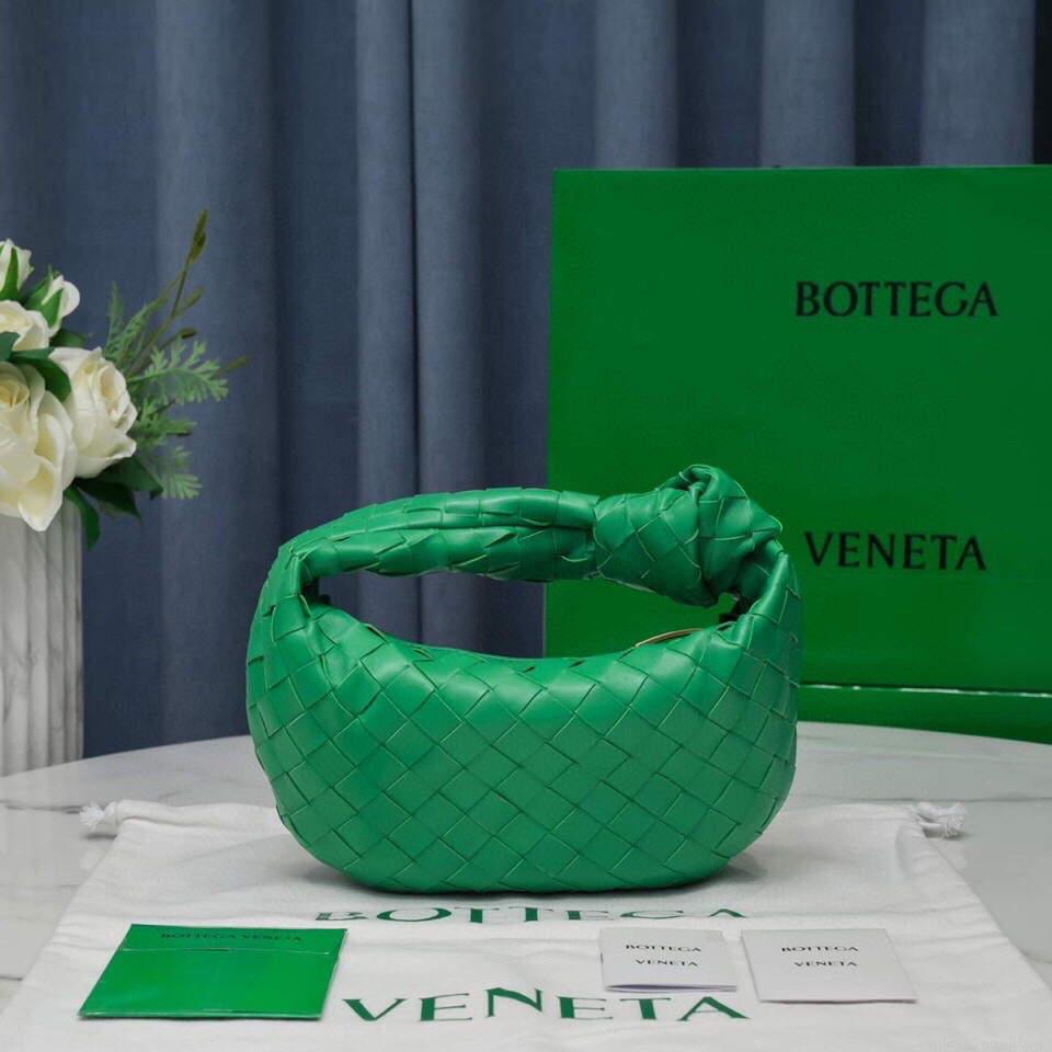 Bottega Veneta BV 651876 mini Jodie Parakeet