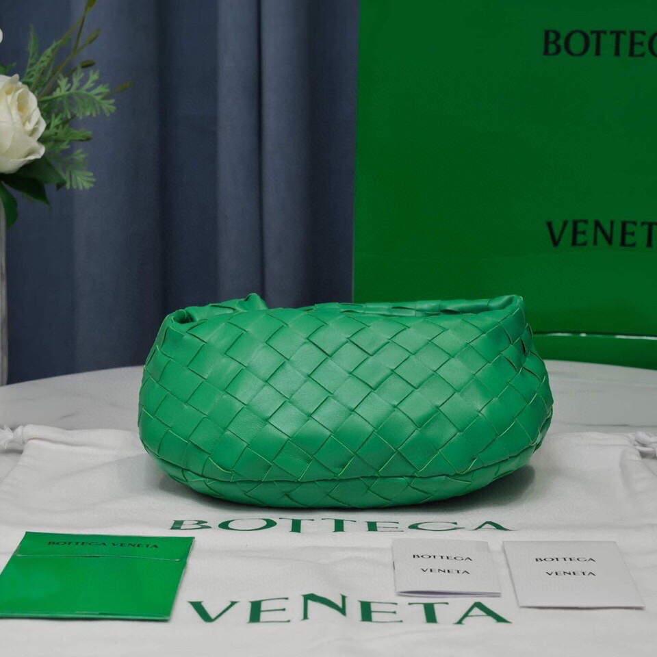 Bottega Veneta BV 651876 mini Jodie Parakeet