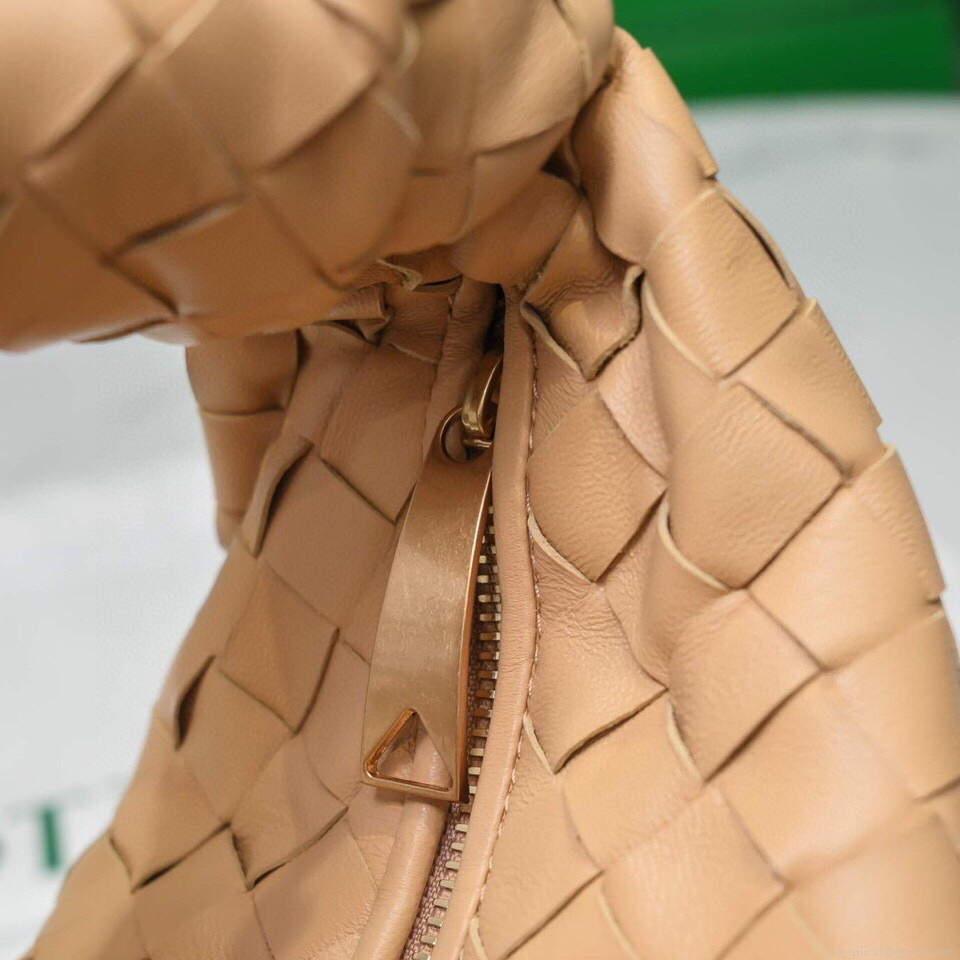 Bottega Veneta BV 651876 mini Jodie Apricot