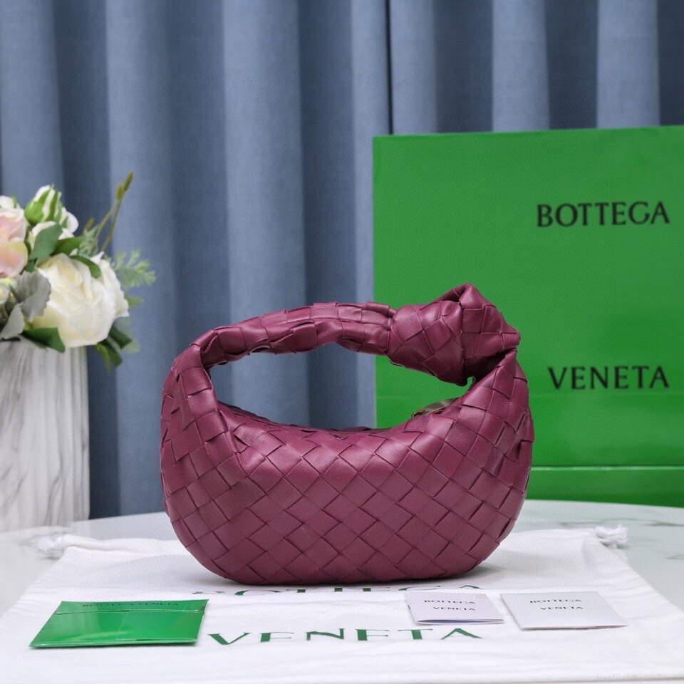 Bottega Veneta BV 651876 mini Jodie Wine Red