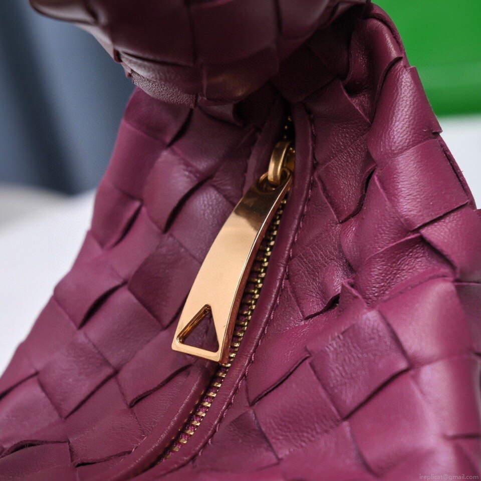 Bottega Veneta BV 651876 mini Jodie Wine Red