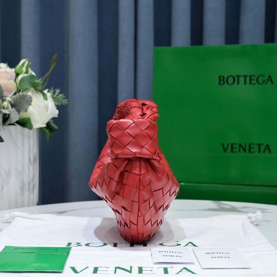 Bottega Veneta BV 651876 mini Jodie Red