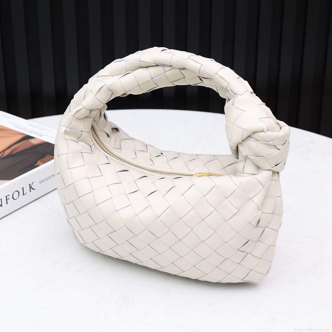 Bottega Veneta BV 651876 mini Jodie Beige