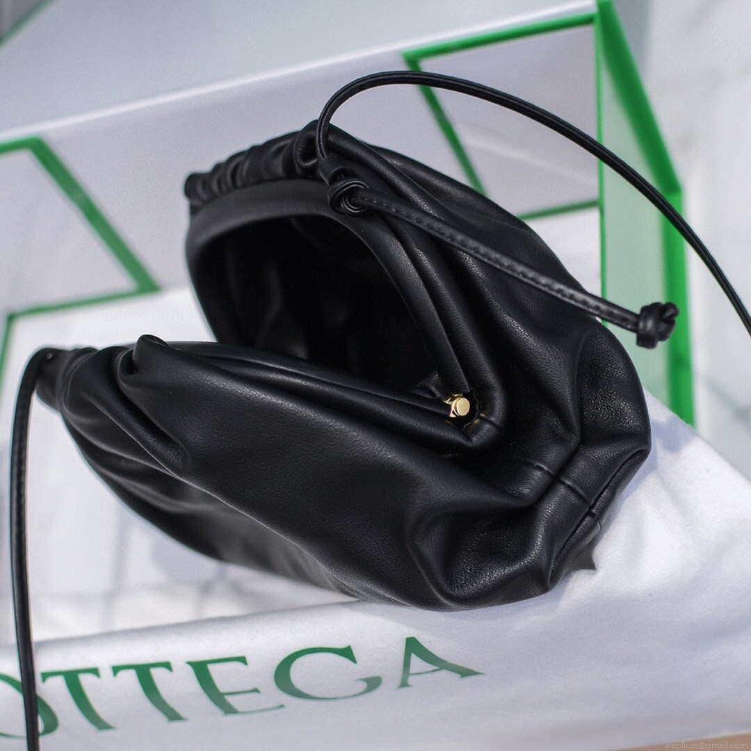 Bottega Veneta 585852 BV Mini Pouch Black Bag