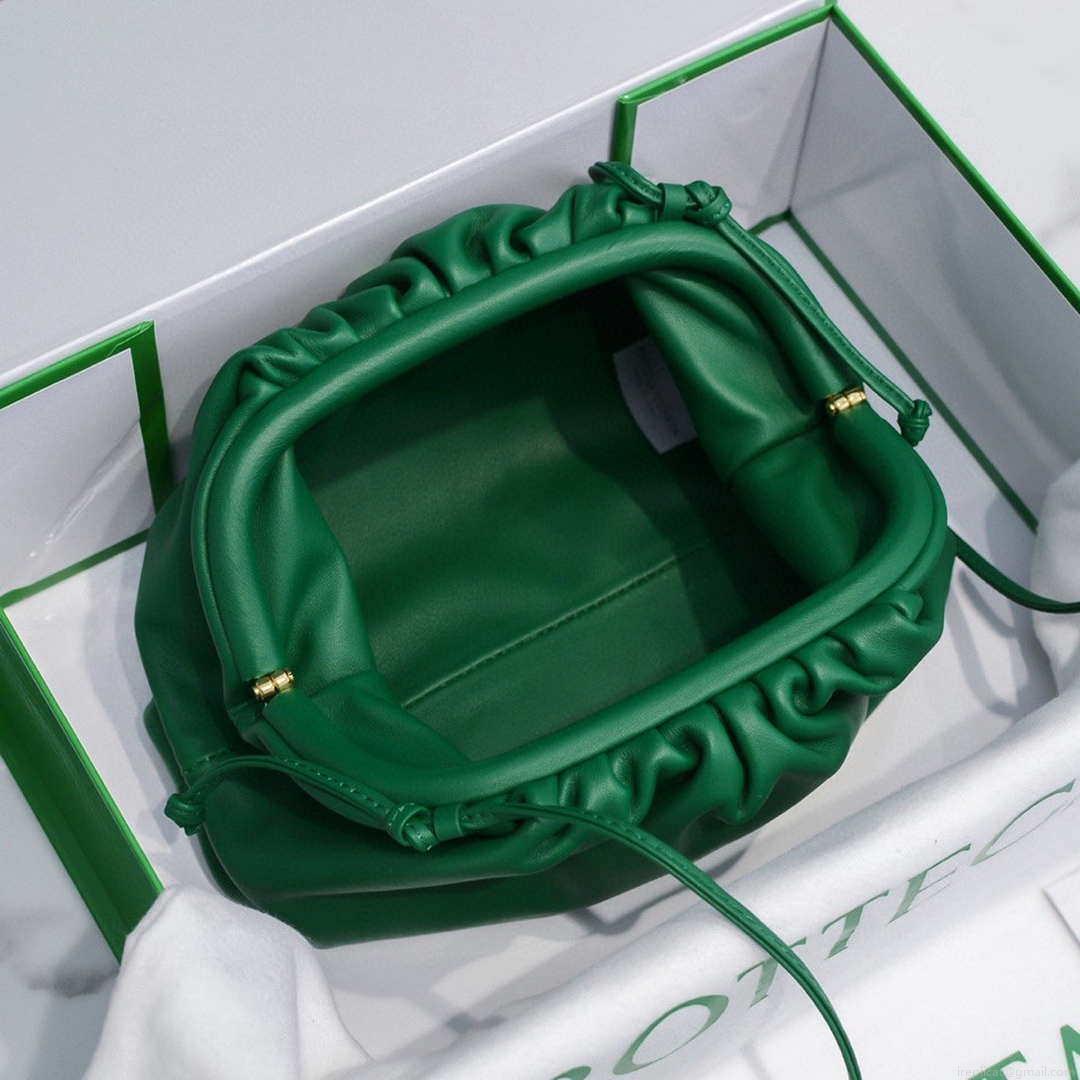 Bottega Veneta 585852 BV Mini Pouch Green Bag